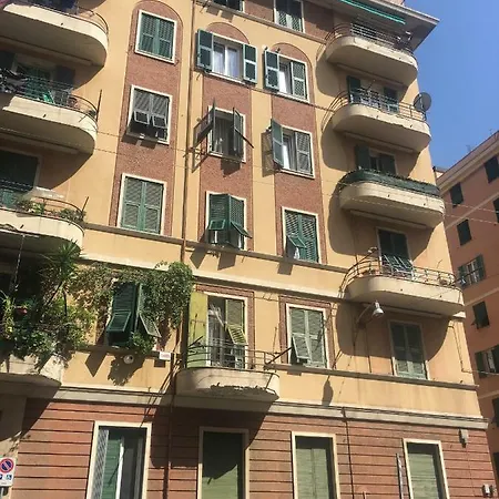 Apartment Delicious House *